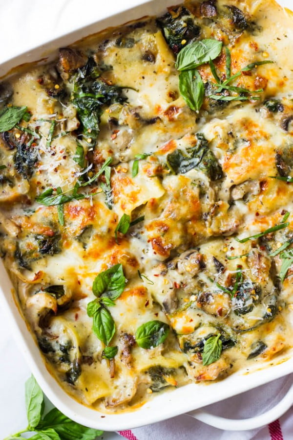 Chicken Mushroom and Spinach Lasagna #lasagna #dinner #food #recipe