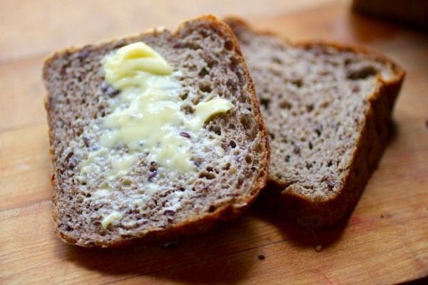 Low Carb Yeast Bread: Keto Sandwich Bread #lowcarb #bread #dinner #breakfast #lunch #recipe