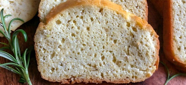 Keto Bread- Easy and Delicious Low Carb Bread #lowcarb #bread #dinner #breakfast #lunch #recipe