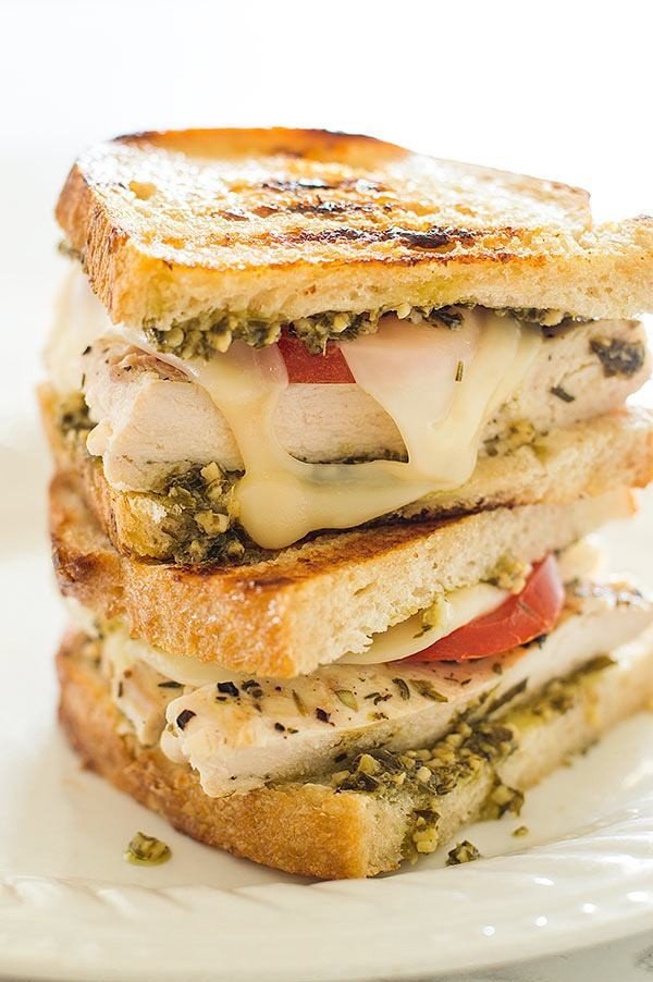 Pesto Chicken Sandwich on Sourdough #sandwich #lunch #snack #recipe