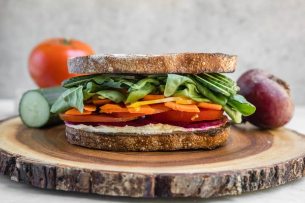 Rainbow Veggie Sandwiches with Hummus #sandwich #lunch #snack #recipe