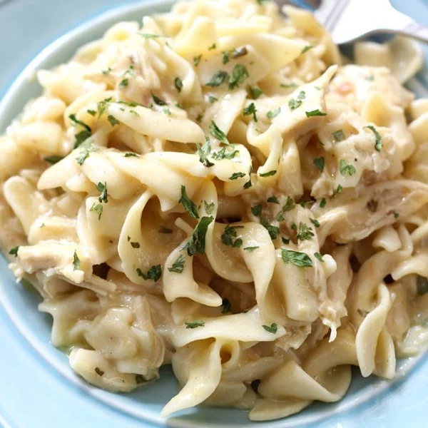 Crockpot Chicken and Noodles #slowcooker #crockpot #pasta #recipe #dinner #food