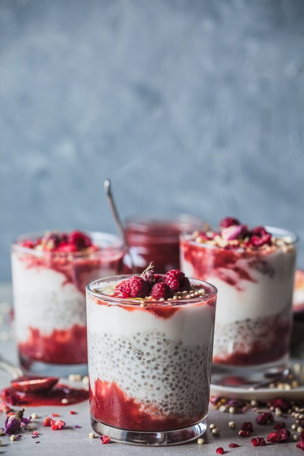 Strawberry Coconut Chia Pudding {Vegan} #strawberry #dessert #berries #food #recipe