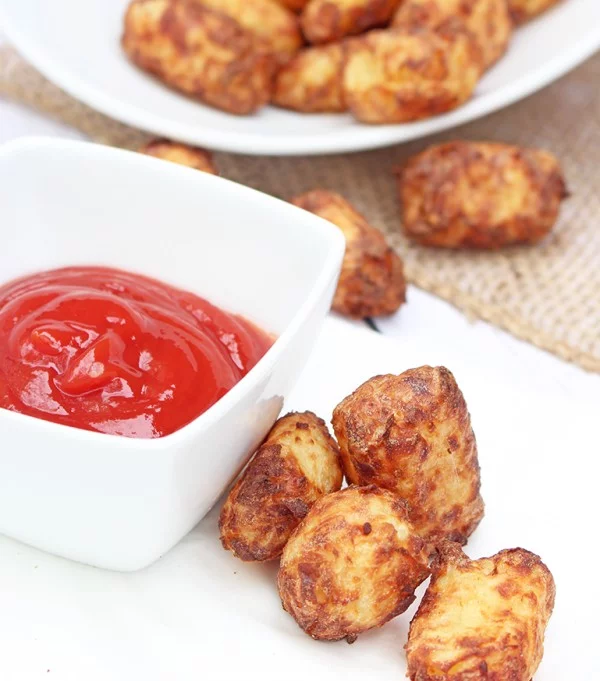 Delicious Homemade Air Fryer Tater Tots #tatertots #recipe #snack #breakfast