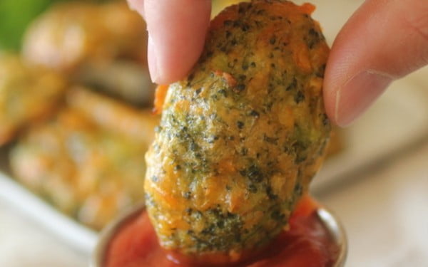 Cheesy Broccoli Tater Tots #tatertots #recipe #snack #breakfast