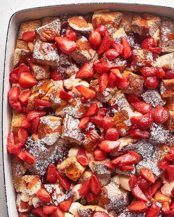 Recipe: Strawberries & Cream French Toast Casserole #frenchtoast #bake #dinner #breakfast #recipe