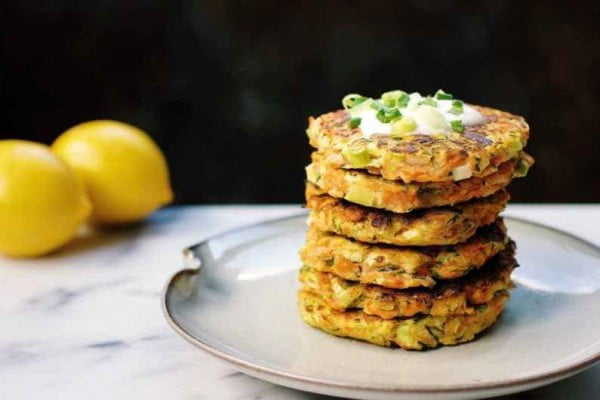 Crispy Paleo Zucchini Carrot Fritters #fritters #recipe #dinner