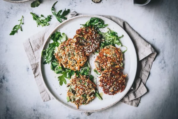 Broccoli and Sweet Potato Fritters – Gluten Free & Dairy Free #fritters #recipe #dinner