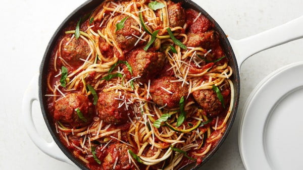 Skillet Zoodles and Meatballs #groundbeef #dinner #recipe #beef