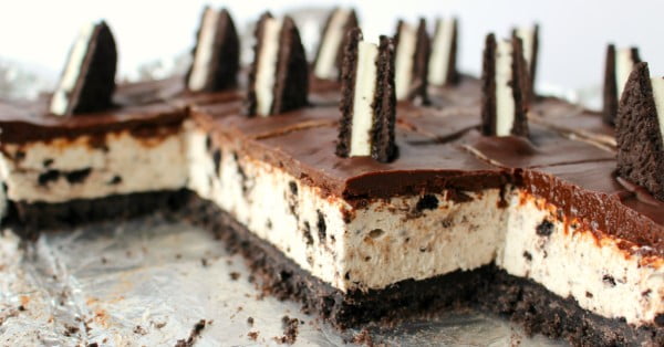 OREO Lovers No Bake Cheesecake Bars #recipe #nobake #dessert #recipe