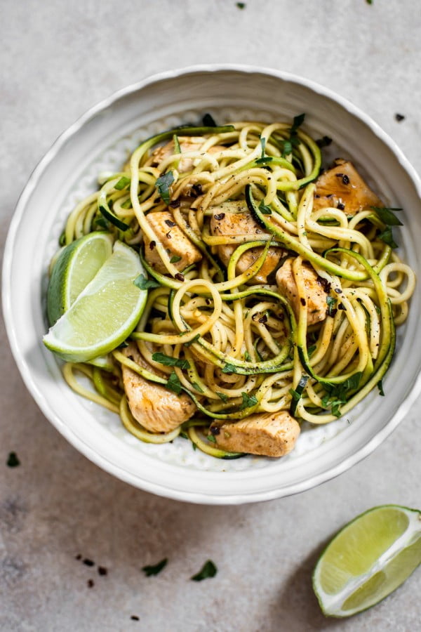 15 Minute Sweet and Spicy Chicken Zoodles #recipe #chicken #quick #easy #dinner