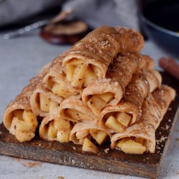 Apple cinnamon crepes #vegetarian #healthy #breakfast #recipe