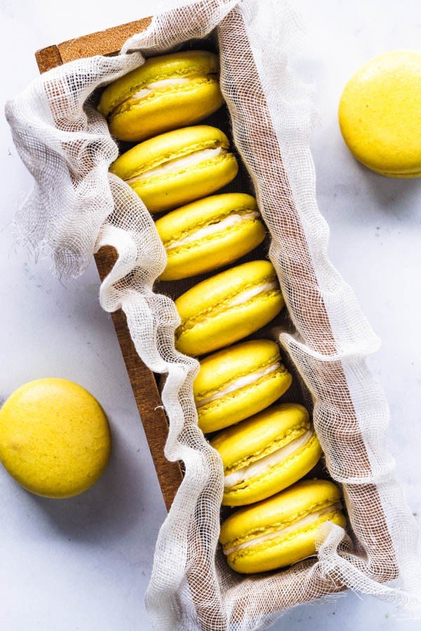 Lemon Macarons #lemon #dessert #recipe