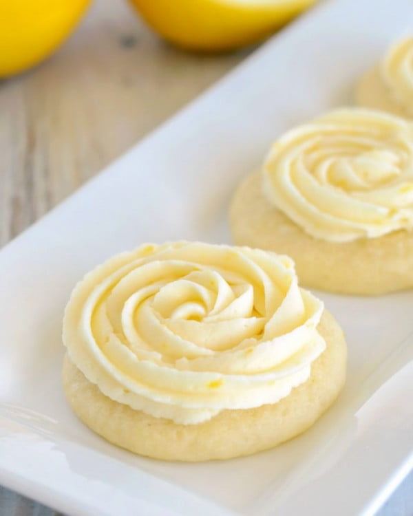 Soft Lemon Sugar Cookies #lemon #dessert #recipe
